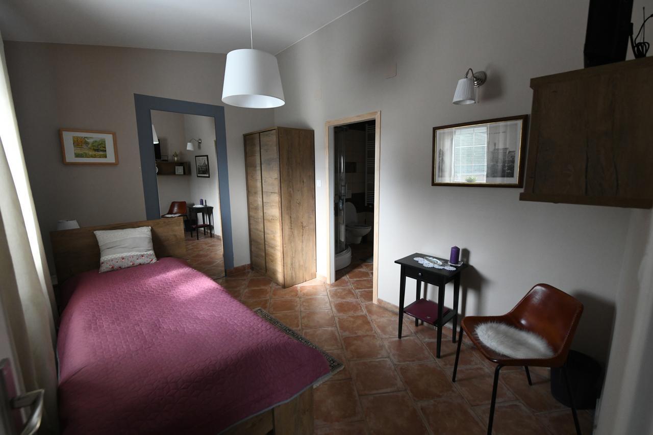 Klet Cinkus Bed & Breakfast Hrvatski Leskovac Exterior foto