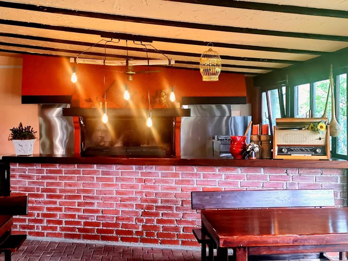 Klet Cinkus Bed & Breakfast Hrvatski Leskovac Exterior foto